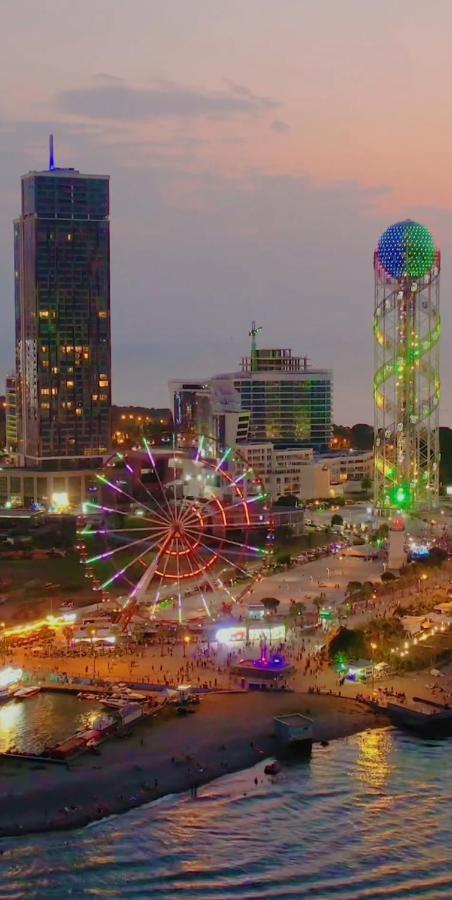 Orbi City In Batumi Ngoại thất bức ảnh